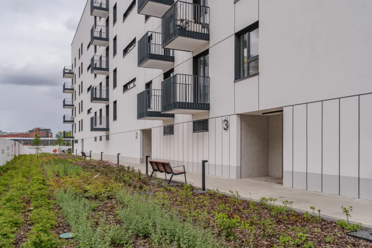 9c258944527141298593588da8c2c-11